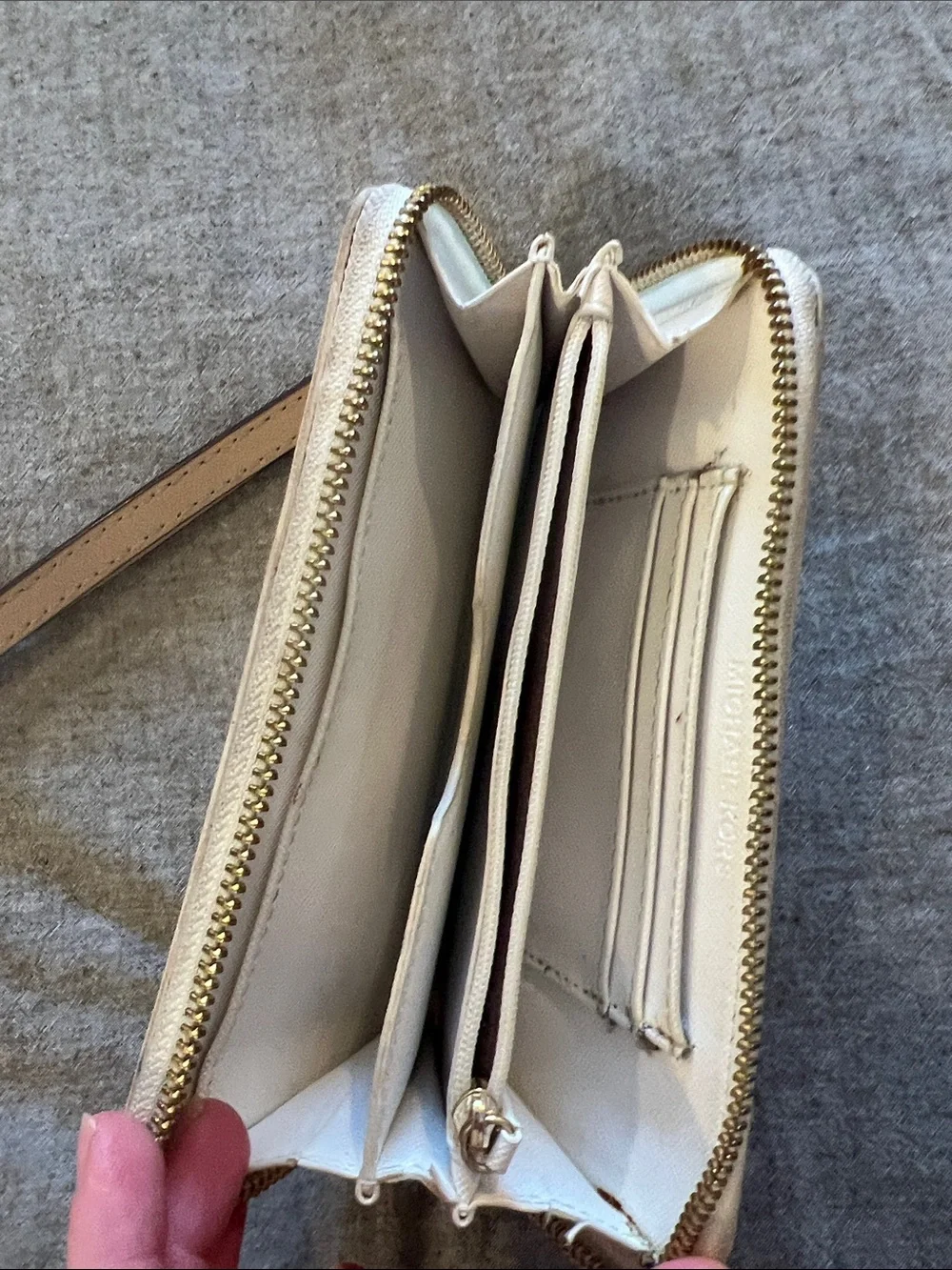 Michael Kors White Zip-Around Wristlet Wallet with Gold Plaque